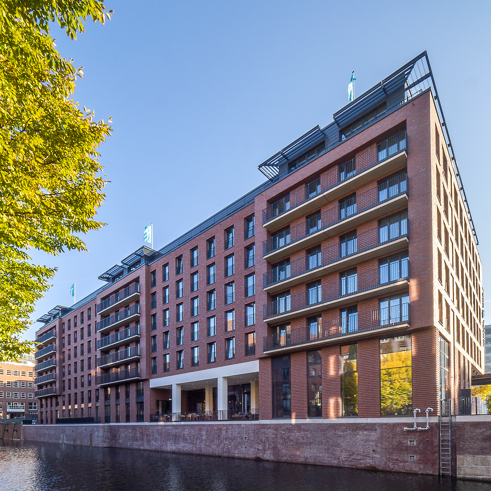 Stabgeländer SIMPLUM Motel one in der Admiralstraße in der Hansestadt Hamburg